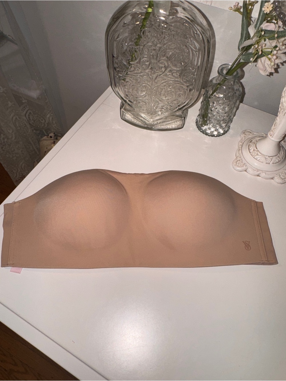 INVISIBLE BY VICTORIA’S SECRET
Push-Up Wireless Bandeau Strapless Bra - Picture 5 of 13